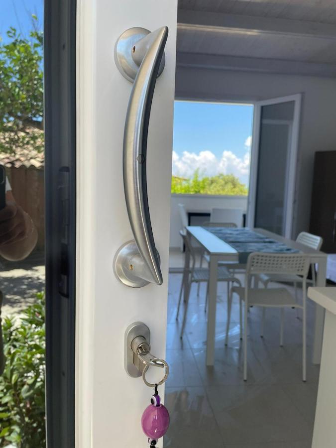 Seashell Guest House Torre Marino Екстериор снимка